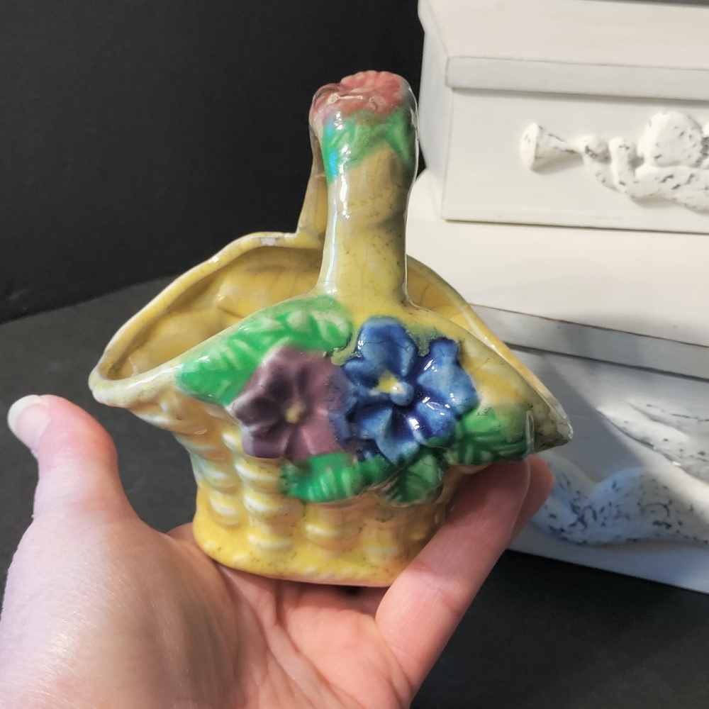 VINTAGE FIGURINE⭐